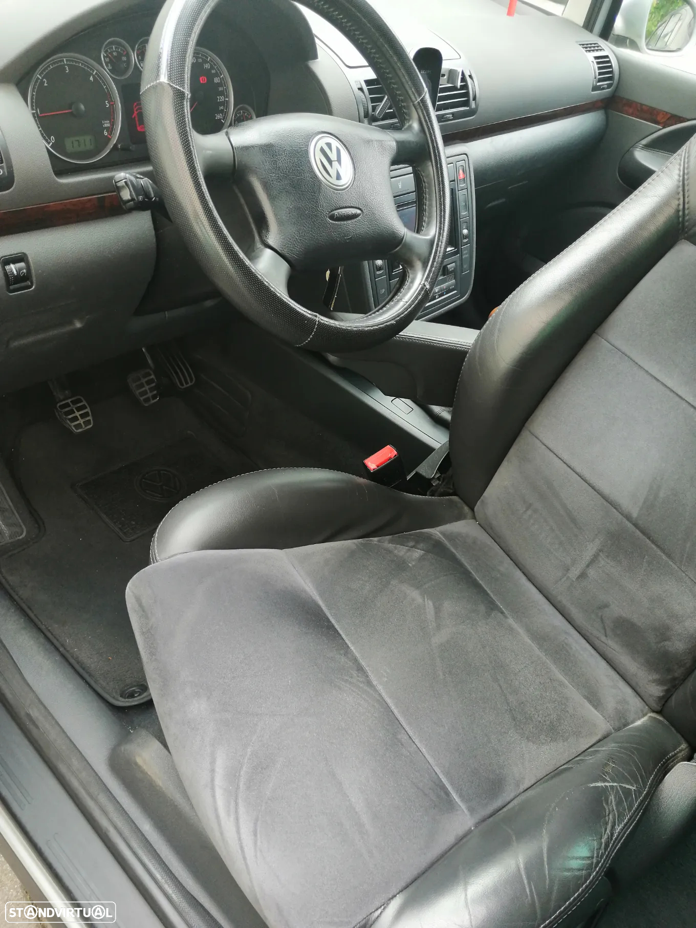 VW Sharan - 19