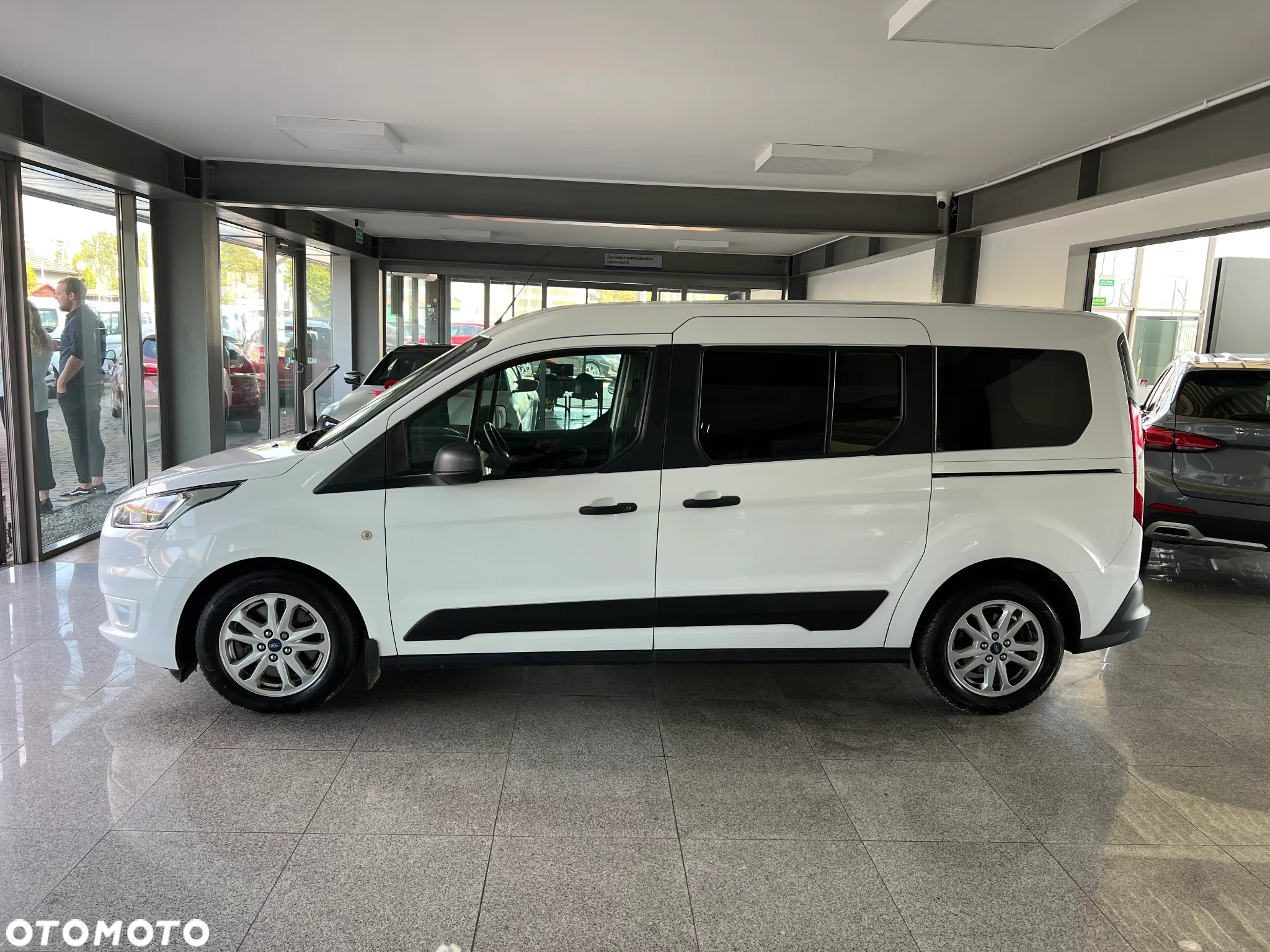 Ford Tourneo Connect Gr 1.5 EcoBlue Trend - 8
