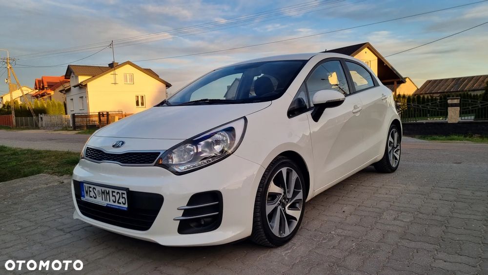 Kia Rio 1.2 Dream Team Edition - 15