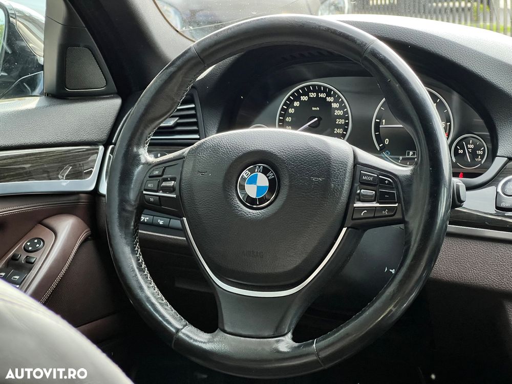 BMW Seria 5 520d xDrive Touring Aut. Luxury Line - 6