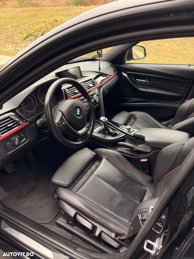 BMW Seria 3 320d - 11