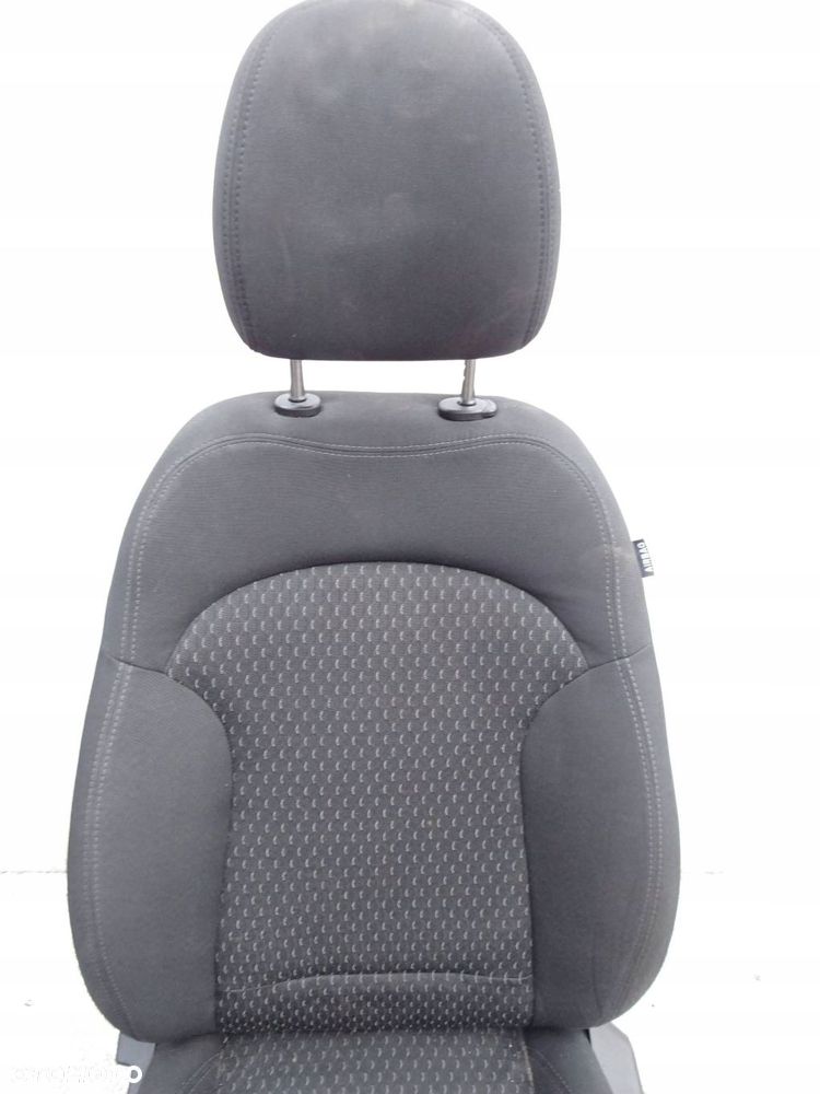 fotel lewy przód hyundai ix35 09-15 r. anglik - 4