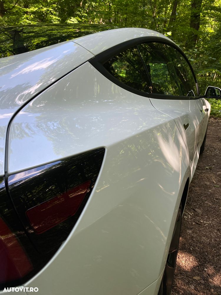 Tesla Model 3 - 23