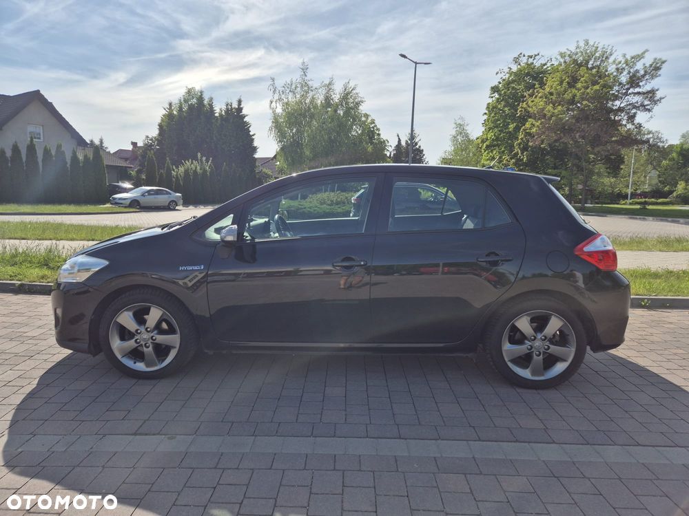 Toyota Auris - 13