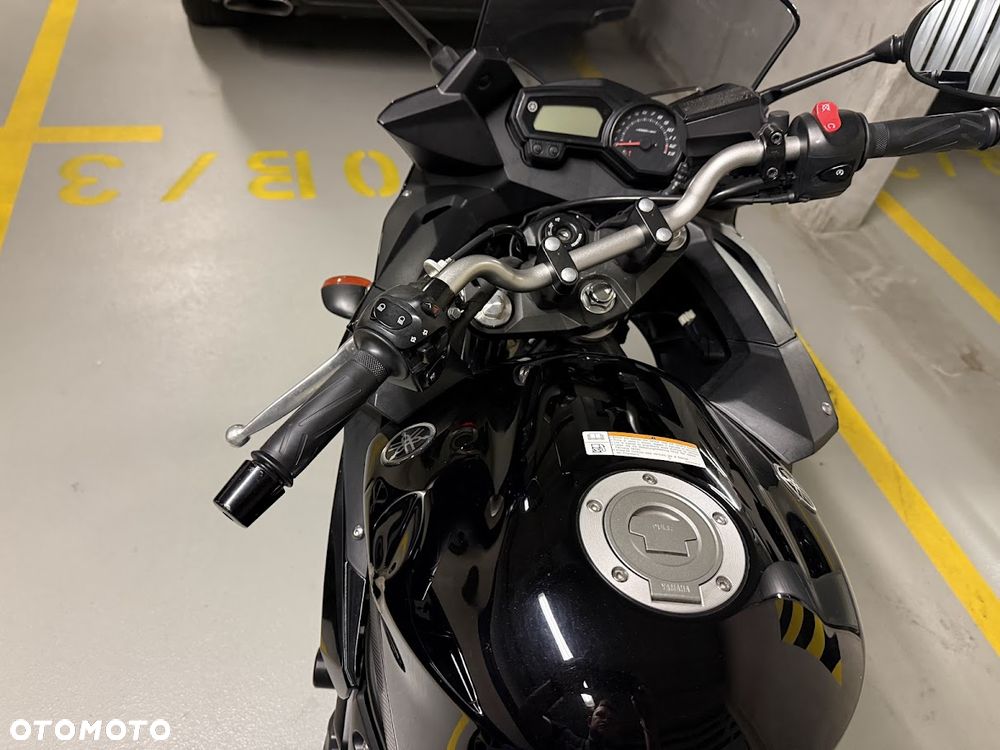 Yamaha XJ - 9