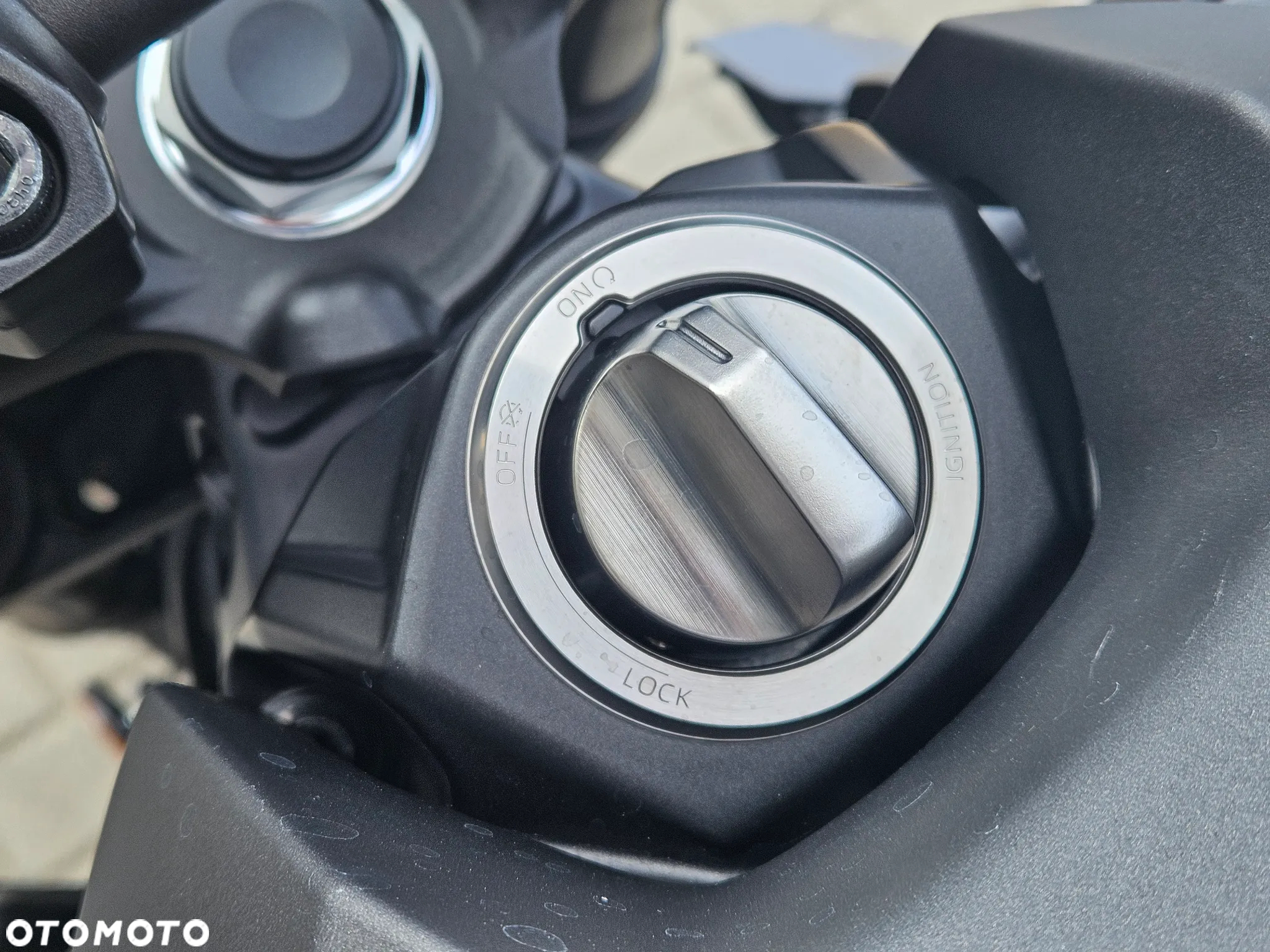 Yamaha MT - 13