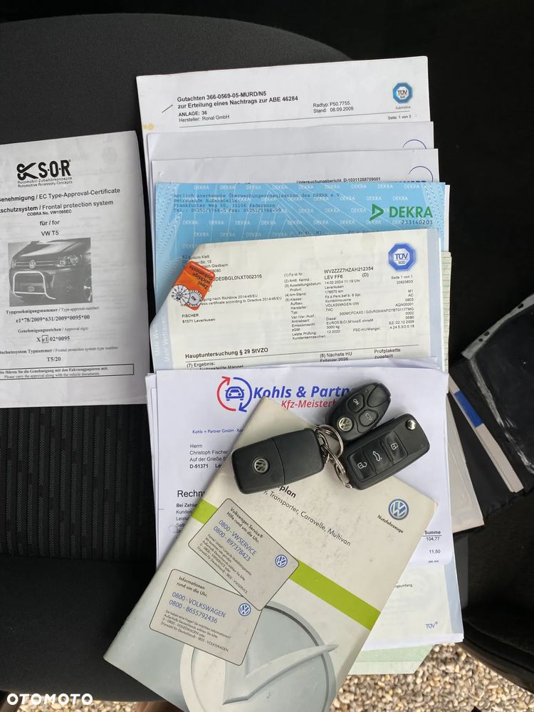 Volkswagen Multivan - 7