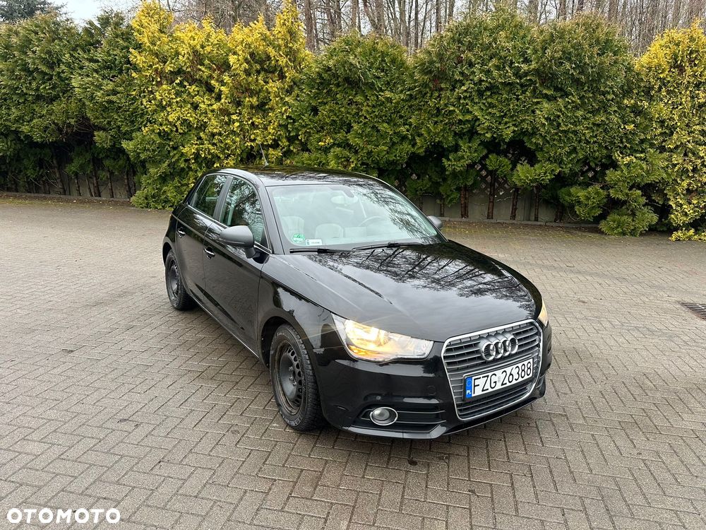Audi A1 Sportback 1.6 TDI Ambition - 4