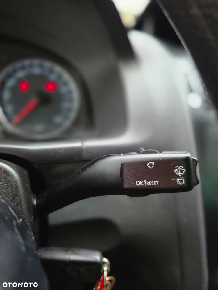 Volkswagen Touran 1.6 Freestyle - 22