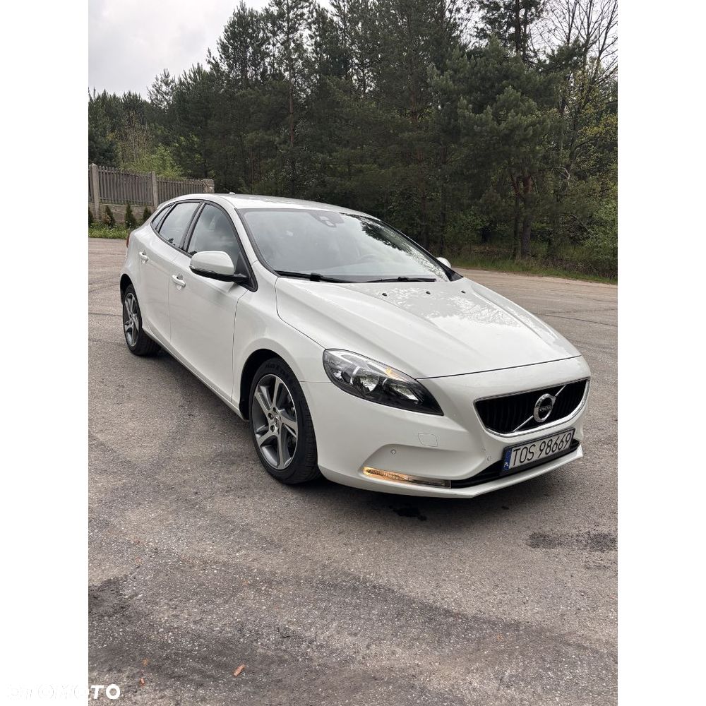 Volvo V40 D2 Kinetic - 2
