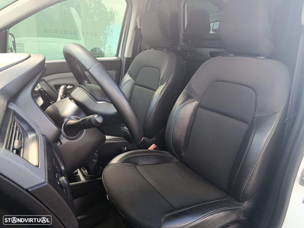 Renault Express 1.5 Blue dCi Advance - 9