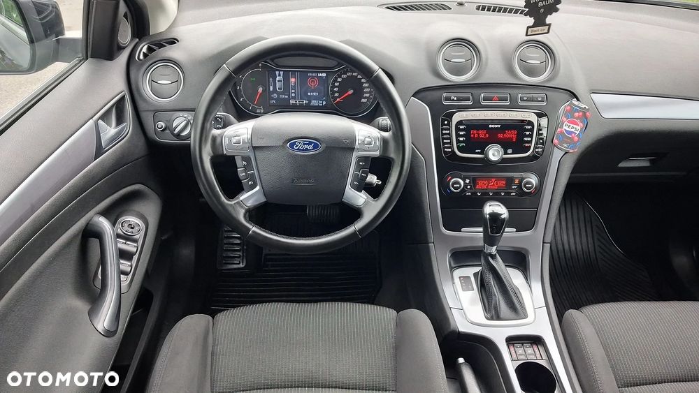 Ford Mondeo - 7