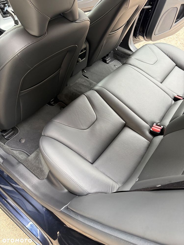 Volvo V60 - 13