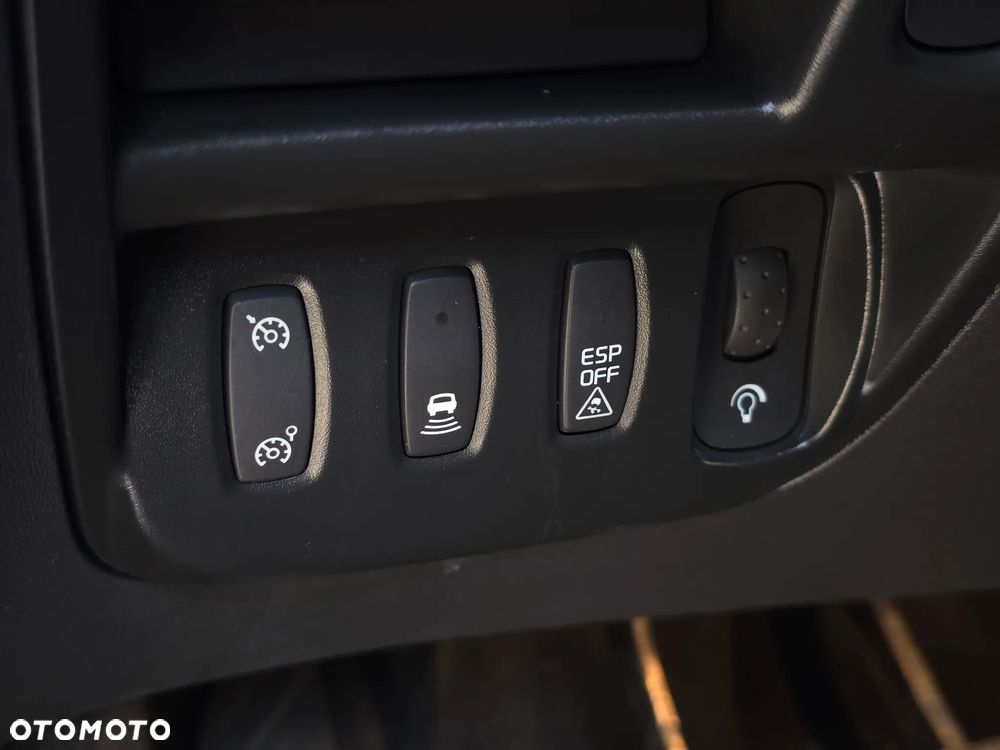 Renault Espace 2.0 dCi FAP Initiale - 33