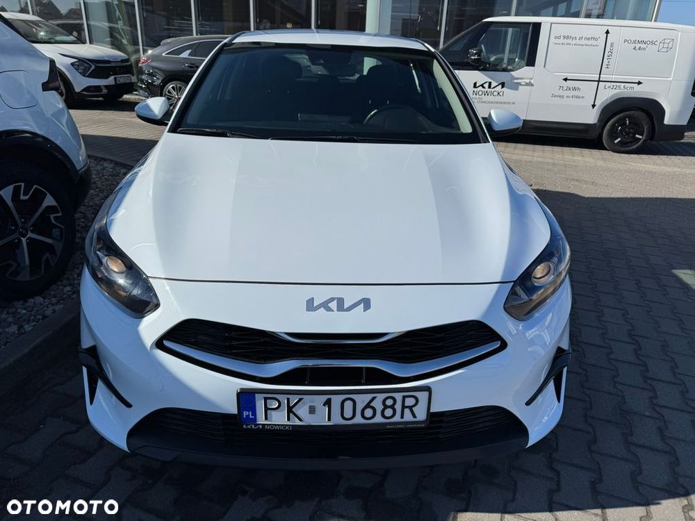 Kia Ceed 1.5 T-GDI M - 8