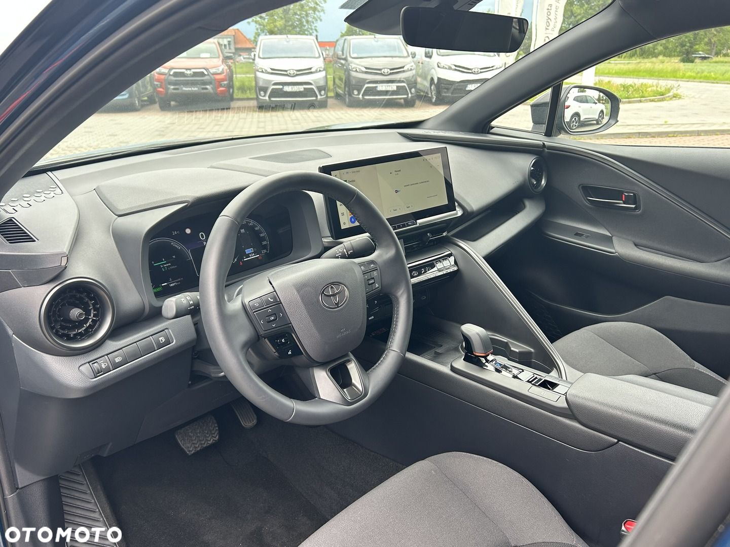 Toyota C-HR - 15