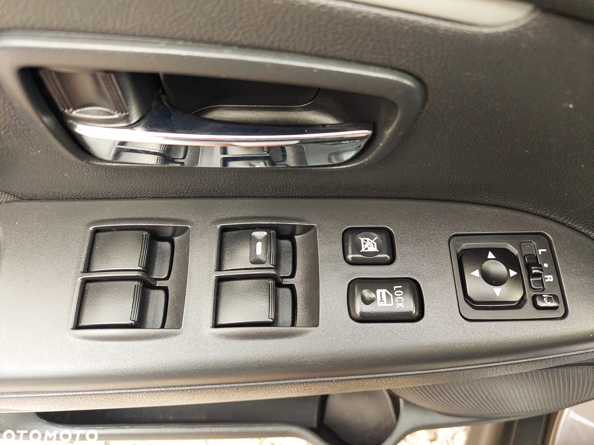 Mitsubishi ASX 1.6 Instyle - 34