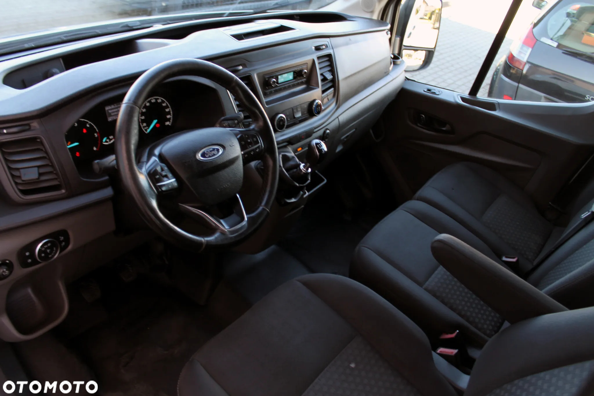 Ford L2H2  6 MIEJSCOWA BRYGADÓWKA 2 LITRY DISEL - 11