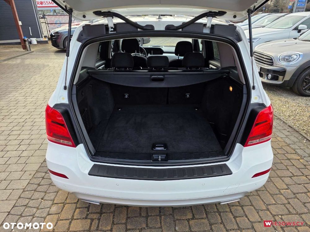 Mercedes-Benz GLK - 13