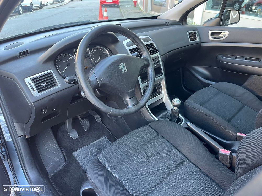 Peugeot 307 SW 1.6 HDi FAP Sport - 16