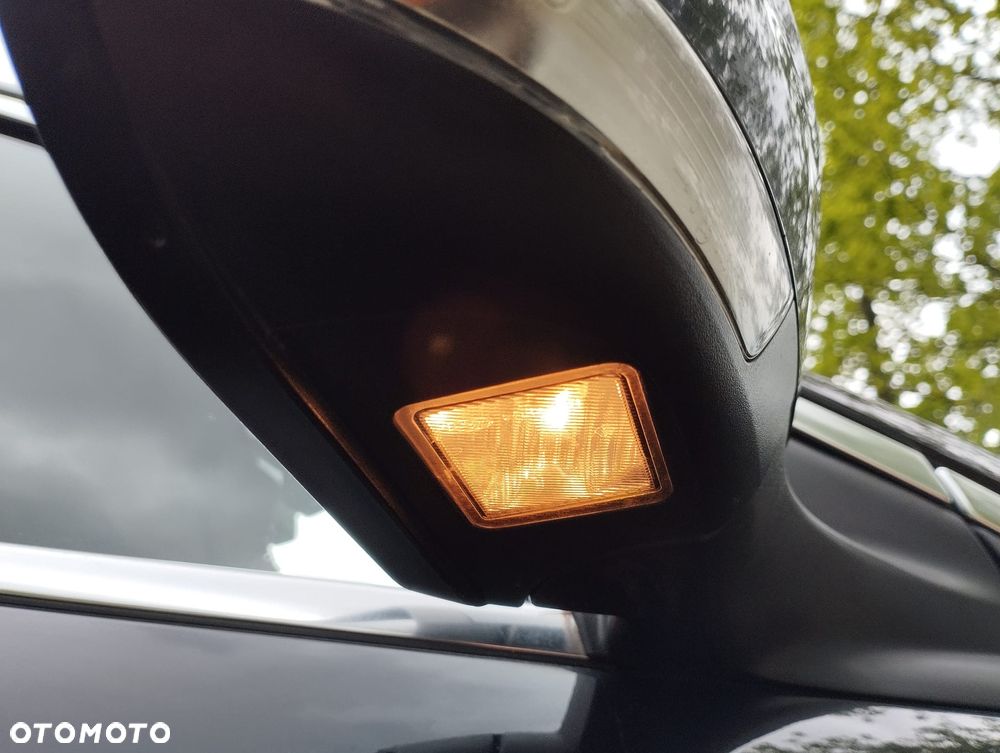 Ford Mondeo 1.6 TDCi Titanium - 8