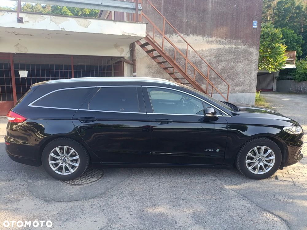 Ford Mondeo 2.0 Hybrid Titanium - 1