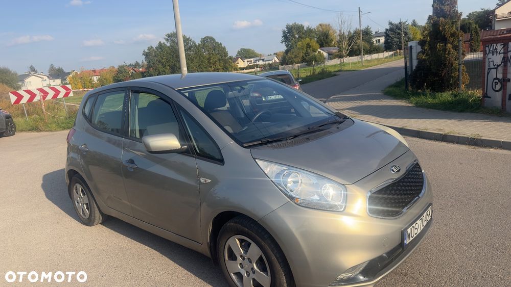 Kia Venga - 3