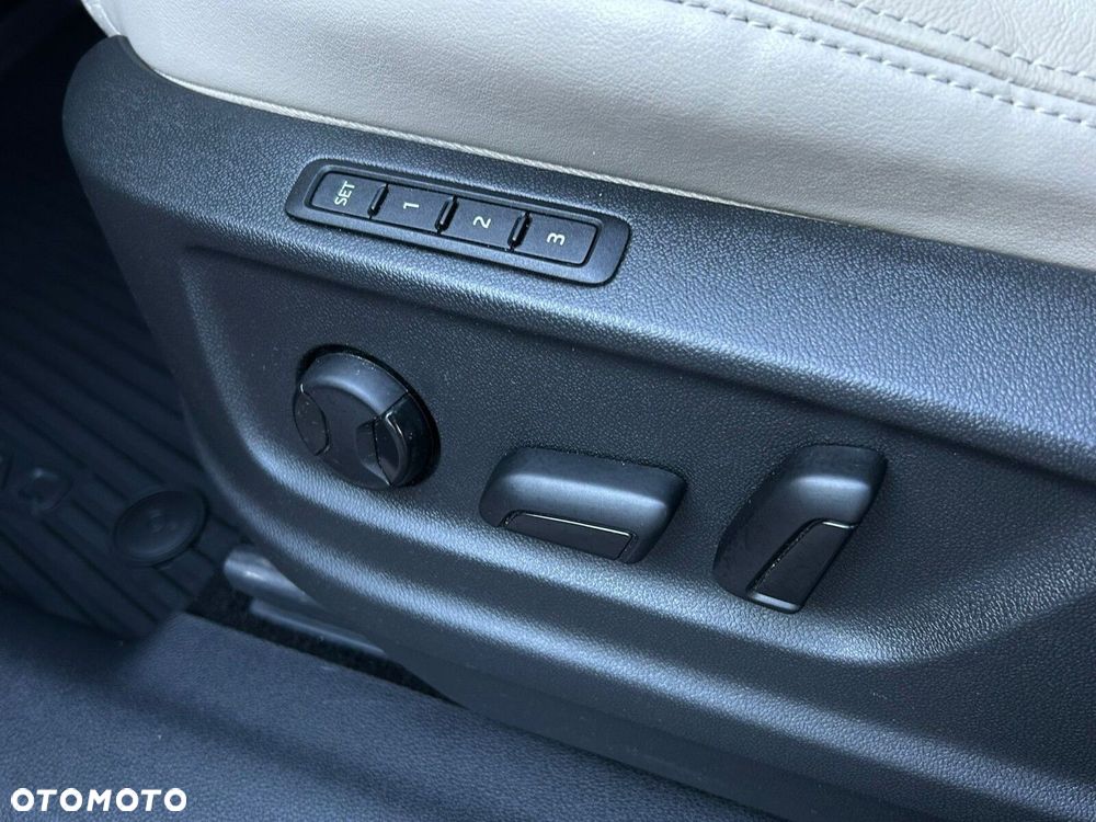 Skoda Kodiaq 2.0 TSI 4x4 L&K DSG - 36