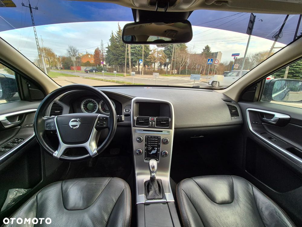 Volvo XC 60 T6 AWD Summum - 10