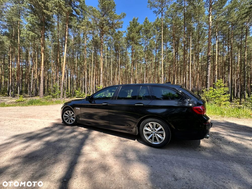 BMW Seria 5 535d xDrive - 10