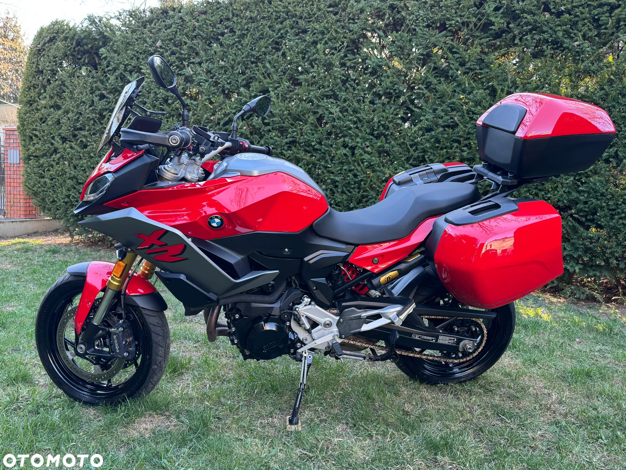 BMW XR - 19