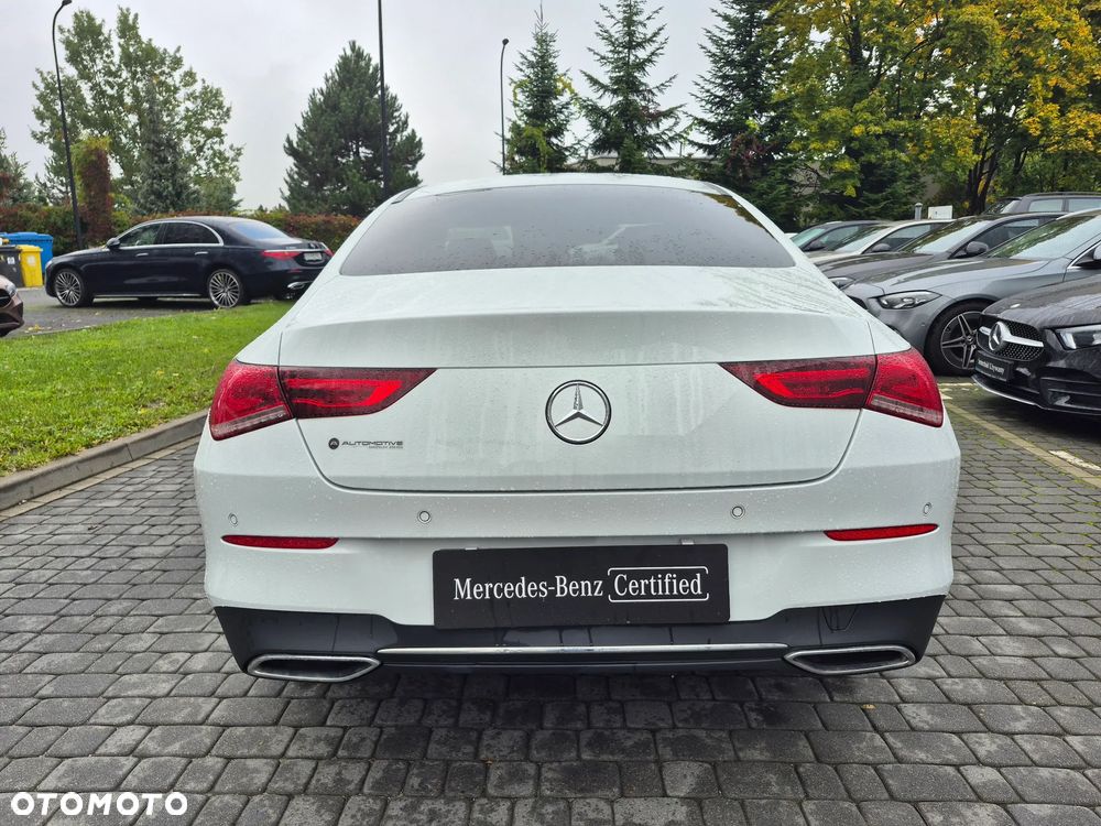 Mercedes-Benz CLA 180 7G-DCT - 11