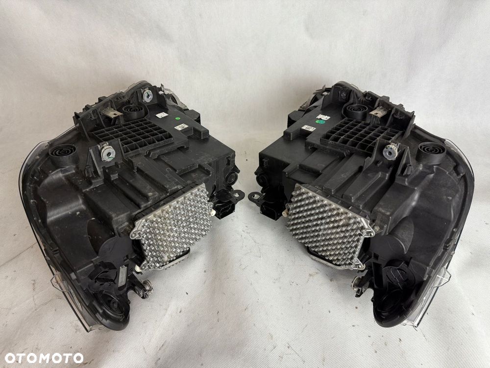 BMW X1 F48 FULL LED LAMPA LEWA PRAWA REFLEKTOR LEWY PRAWY DEMONTAŻ - 10