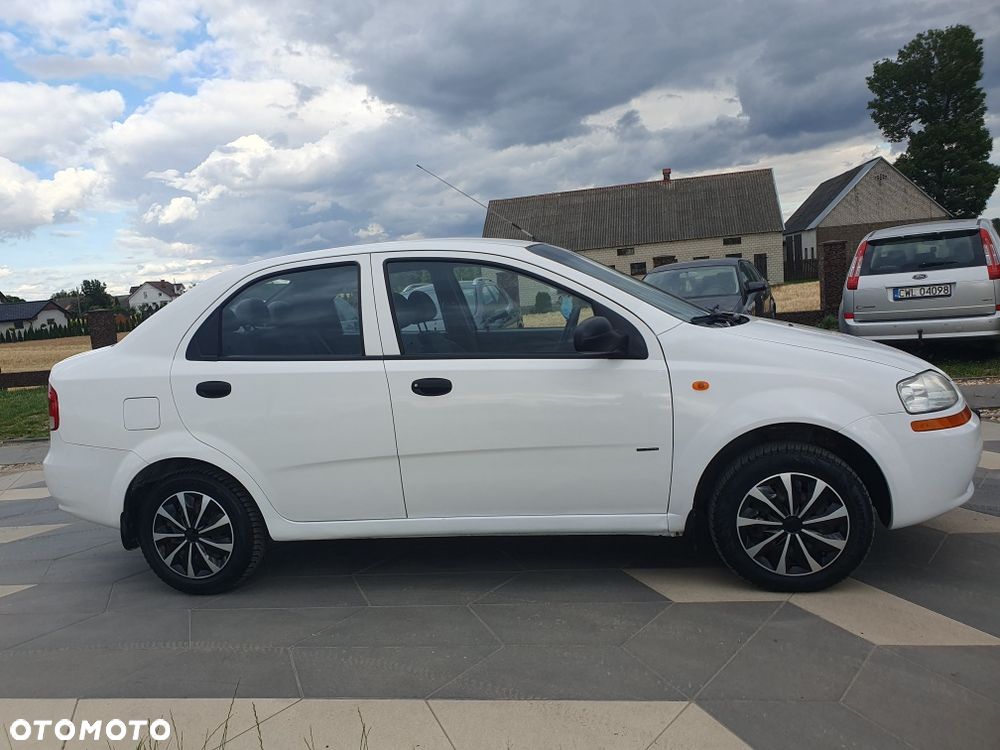 Chevrolet Aveo - 7