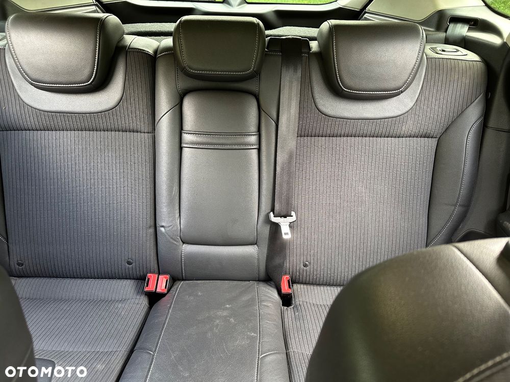 Ford Focus 1.6 EcoBoost Titanium - 11