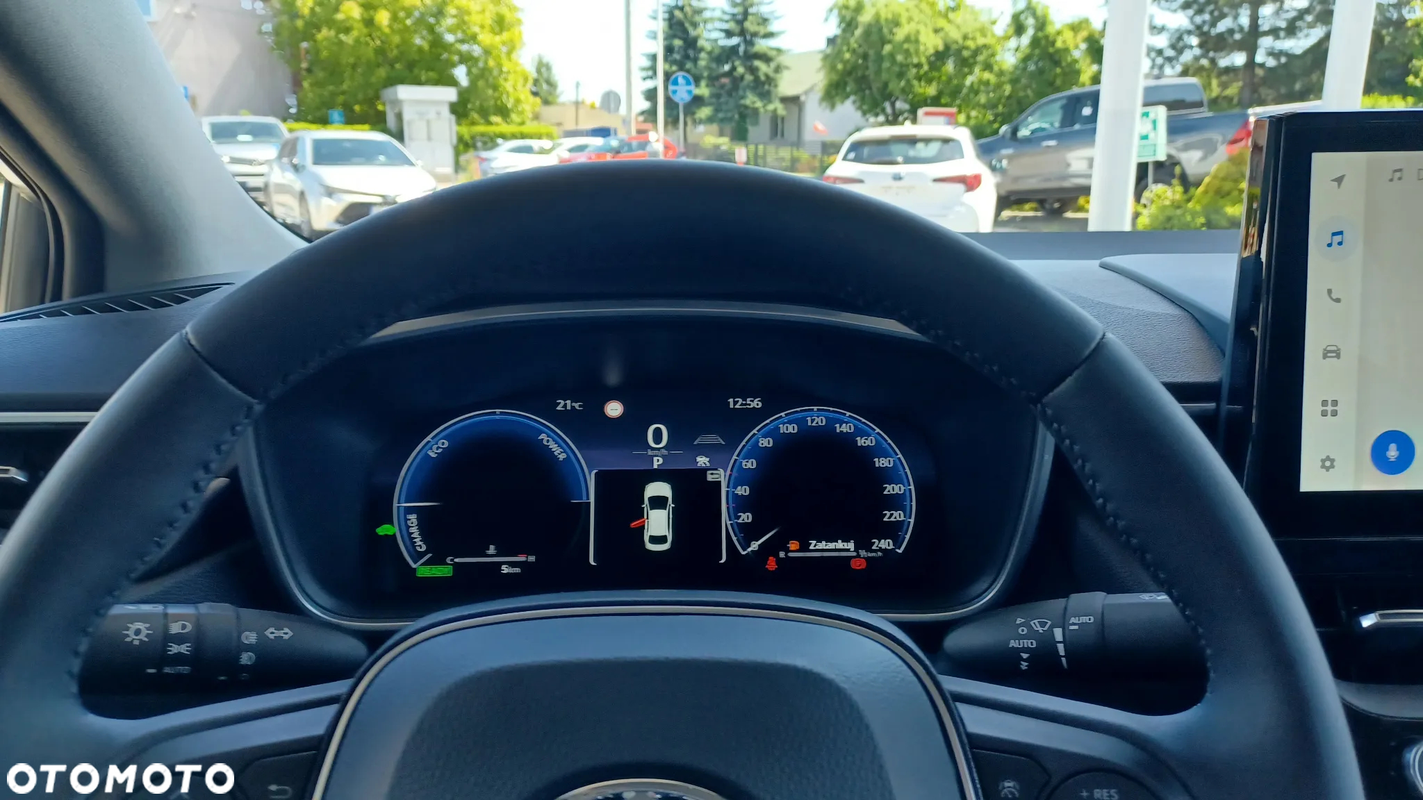 Toyota Corolla 1.8 Hybrid Comfort - 9