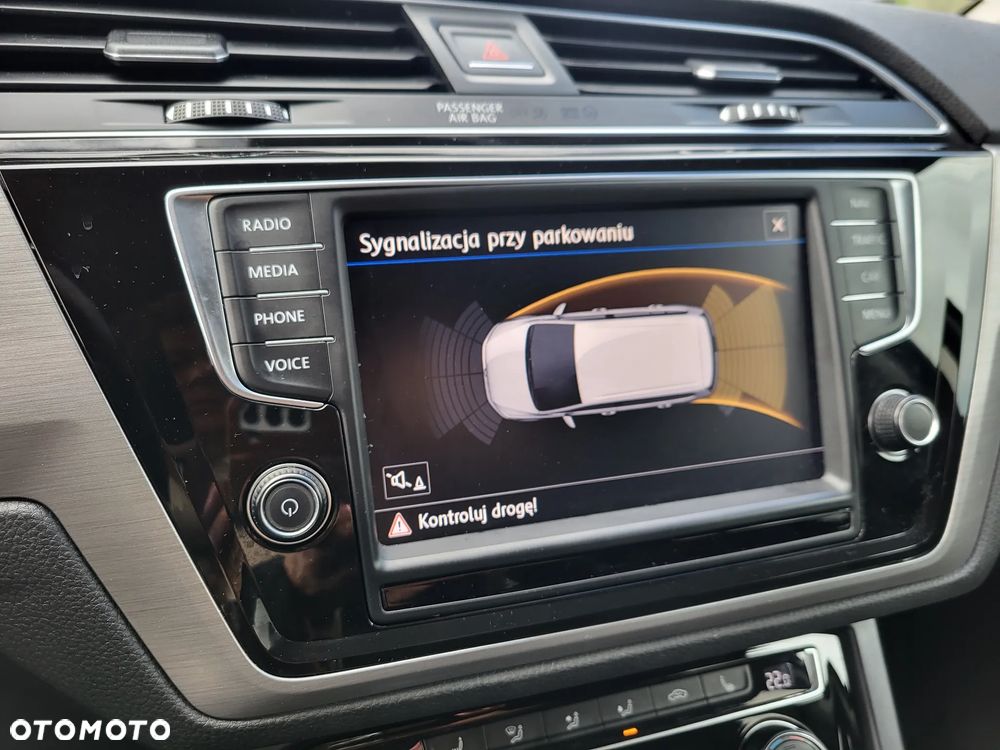 Volkswagen Touran 2.0 TDI SCR (BlueMotion Technology) DSG Highline - 18