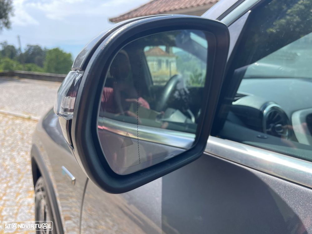 Mercedes-Benz GLA 250 e 8G-DCT Edition Progressive Line - 29