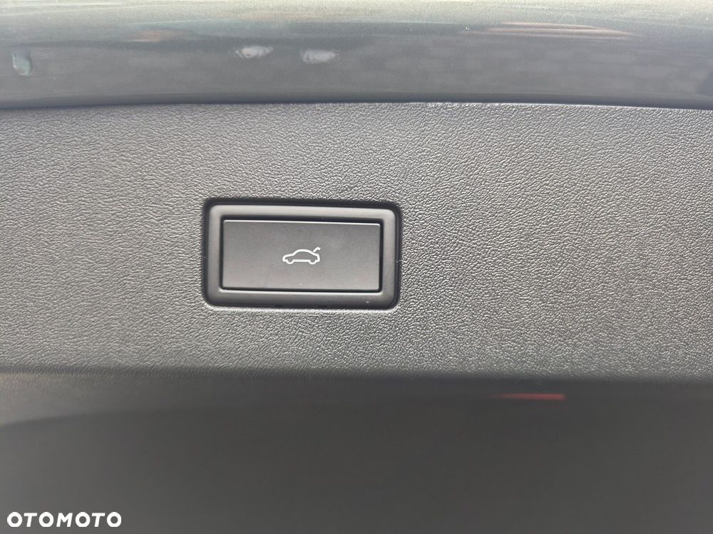 Volkswagen Tayron 2.0 TDI SCR 4Mot Elegance DSG - 17