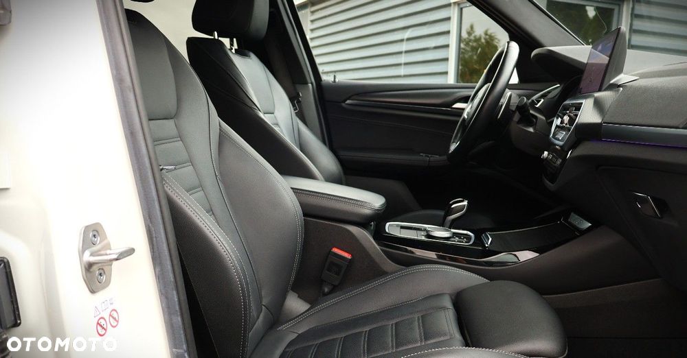 BMW X3 - 18