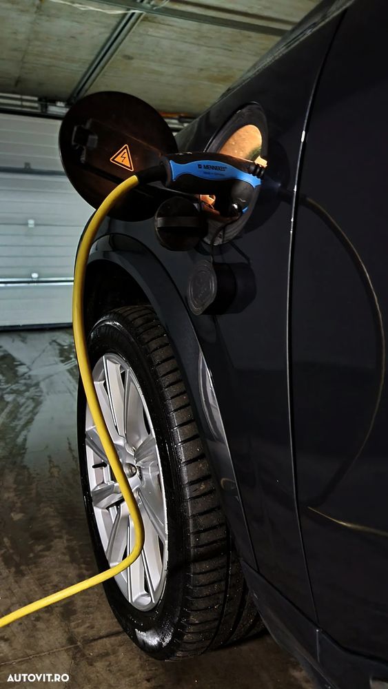 Volvo XC 90 T8 AWD Twin Engine Geartronic Inscription - 36