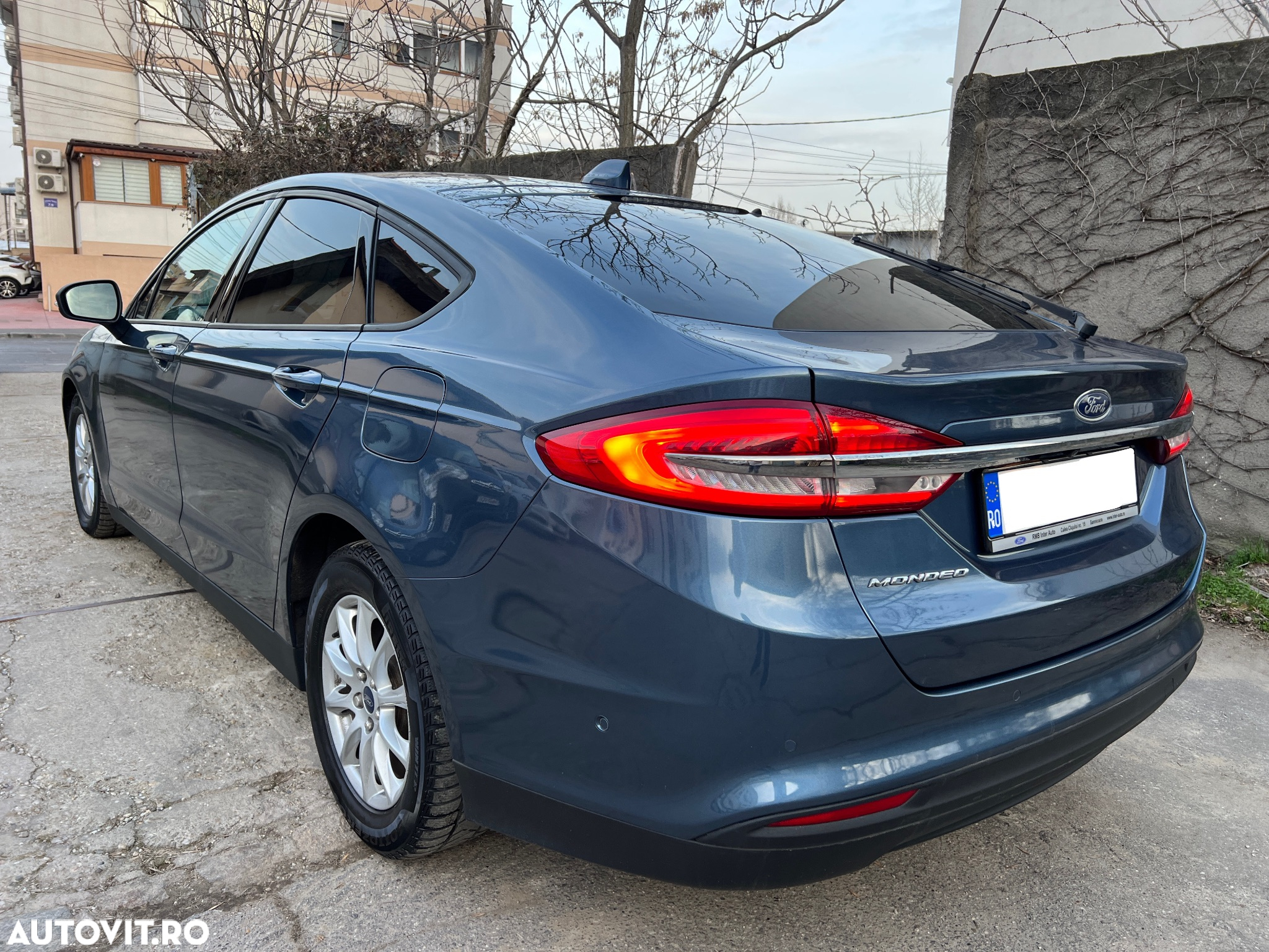 Ford Mondeo 2.0 TDCi Powershift Business - 10