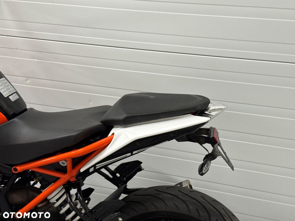 KTM Duke 125 - 15