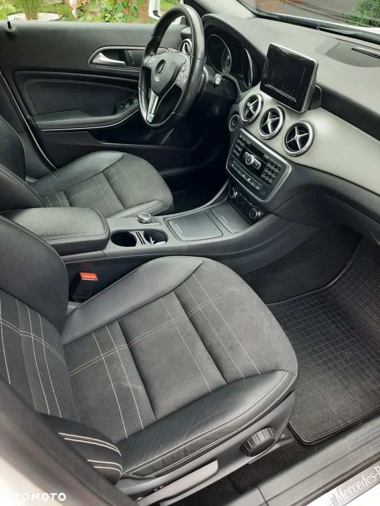 Mercedes-Benz GLA 220 CDI 4-Matic - 5