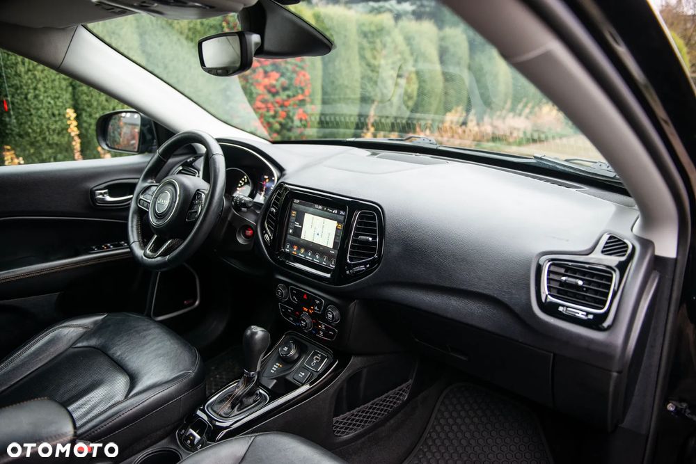 Jeep Compass 1.4 TMair Limited 4WD S&S - 28