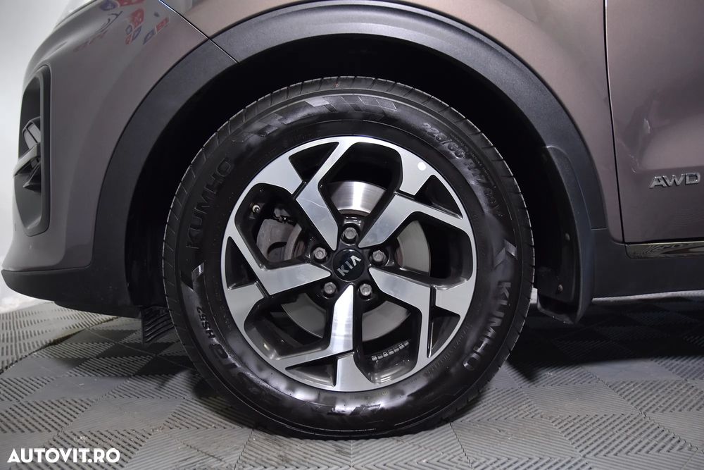 Kia Sportage - 13