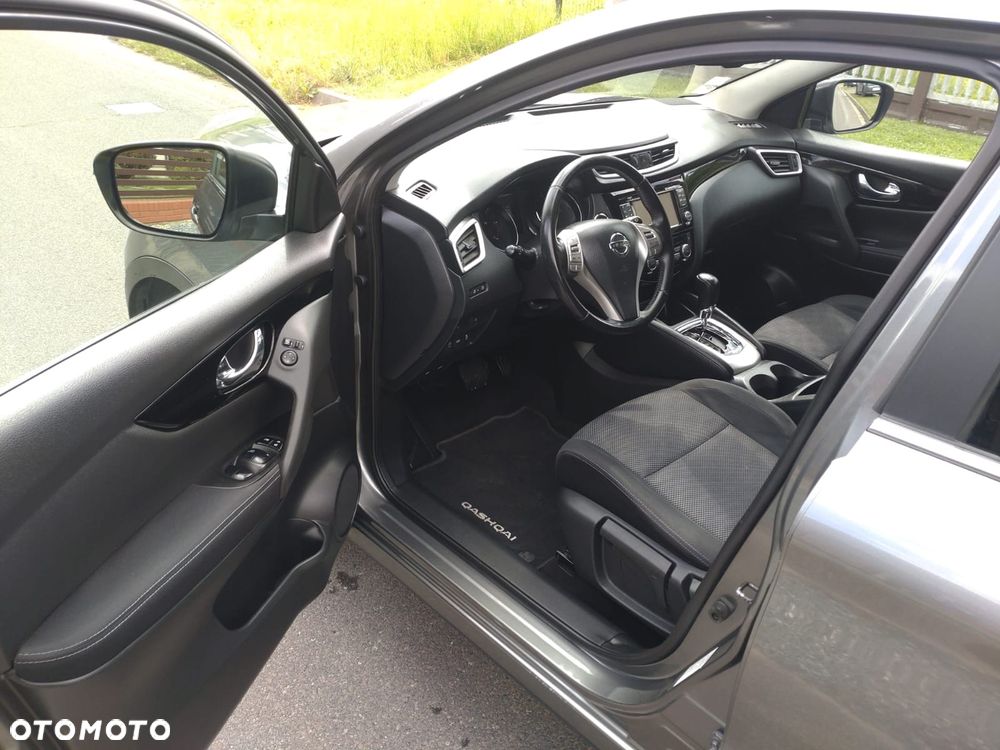 Nissan Qashqai 1.6 dCi Xtronic TEKNA - 29
