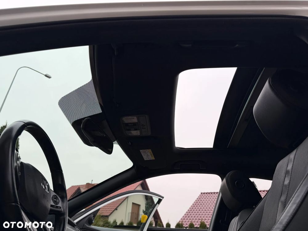 Honda Civic 1.0 i-VTEC Turbo Executive Premium - 11