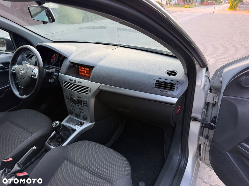 Opel Astra 1.6 Exklusiv - 8