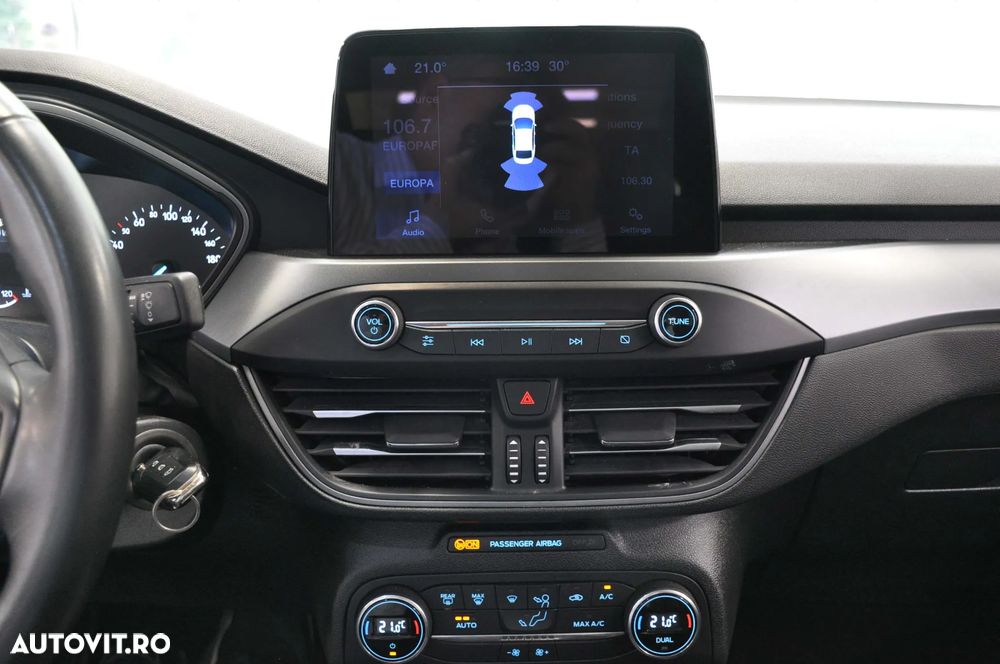 Ford Focus 1.0 EcoBoost Trend Edition - 19